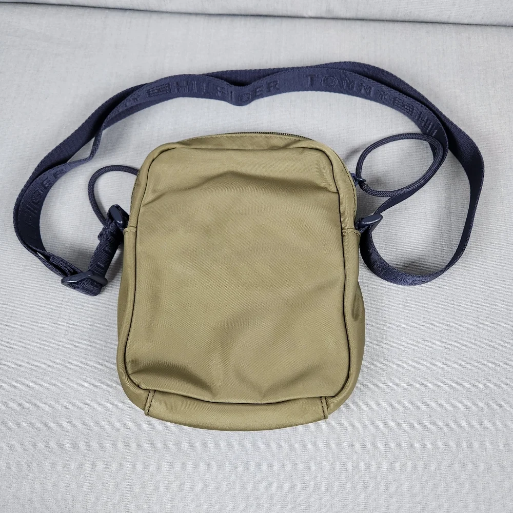 Tommy Hilfiger Crossbody Messenger Bag Mens Unisex Green Adjustable Strap
